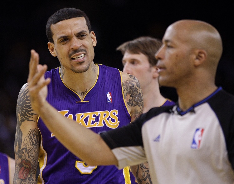 爱奇艺体育高清-巴爷：NBA生涯一共被罚款60万美元 现在要养四个孩子有点悔不当初