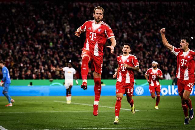 爱奇艺体育高清-2-0！凯恩7战8球，1.3亿超巨助攻王，三杀莱比锡，拜仁剑指4冠王